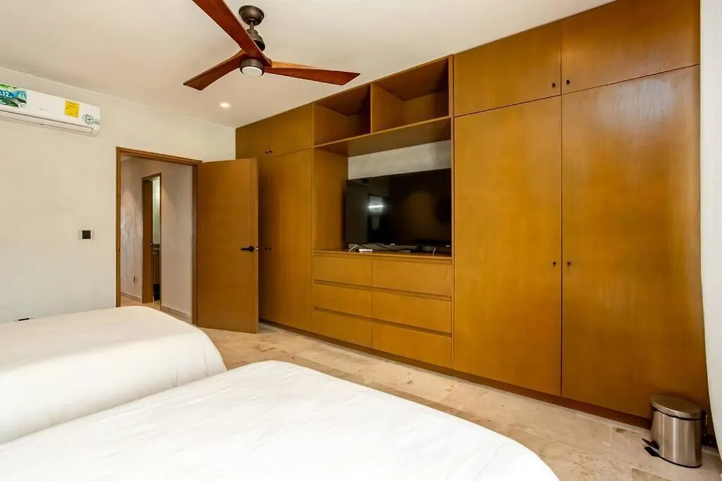 Bahia Tankah 52 Beach Front By Uniko Tulum Apartmán